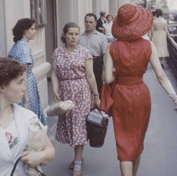 Модели Dior в СССР (12 фото)