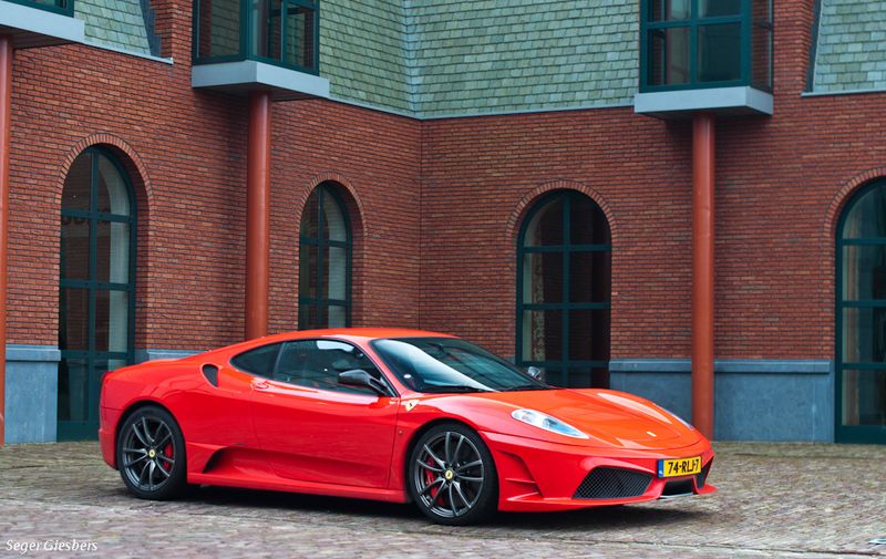 Сбор голландского Ferrari клуба (28 фото)