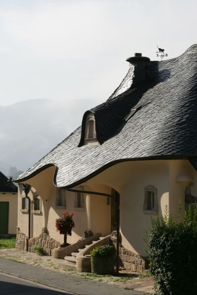 Сказочный домик в Германии (10 фото)