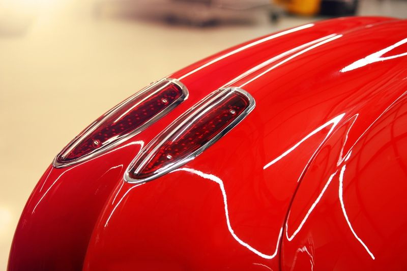 Ателье Pogea Racing восстановило Corvette 59 (36 фото)