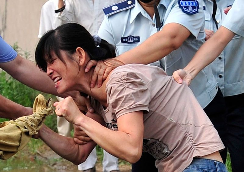 Китай протестует (41 фото)