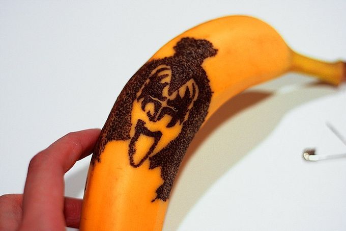 Невероятный банановый арт (10 фото)