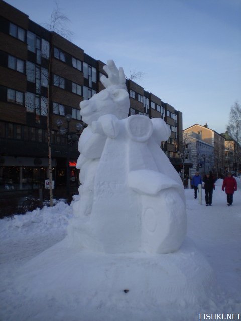 Конкурс снежных и ледяных скульптур в Умео, Швеция (20 фото)