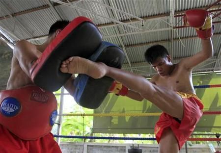 Слепой боксер из Таиланда (5 фото+2 видео)
