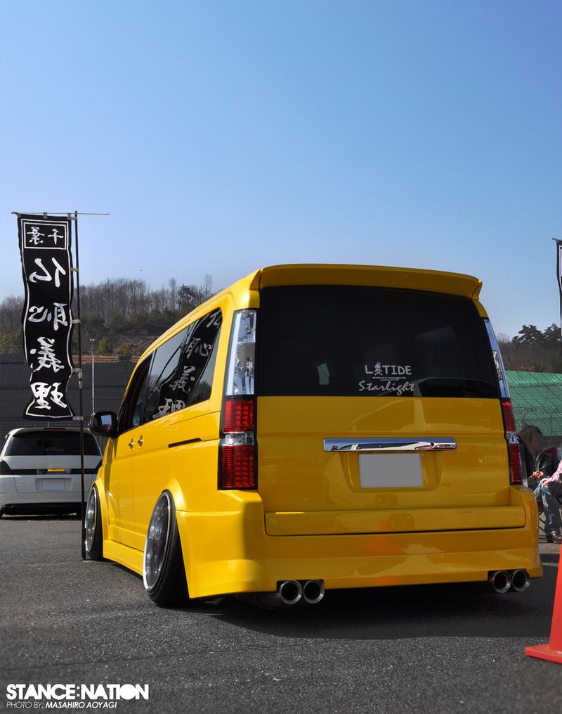 Подборка авто в японском тюнинг-стиле VIP (37 фото)