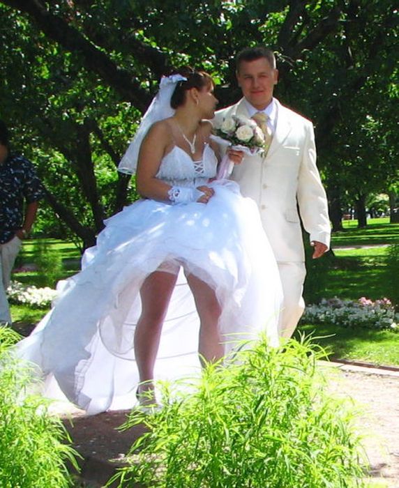 Прикольные свадебные фотографии (59 фото)