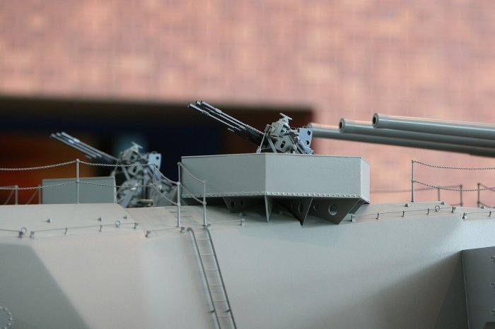 Большая модель линкора Ямато (64 фото)
