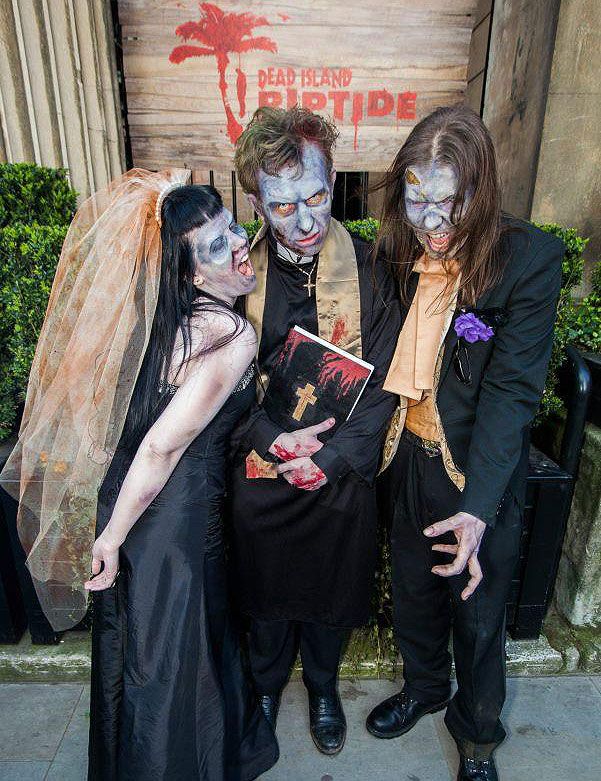 Свадьба в стиле зомби (4 фото)