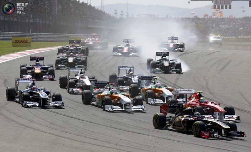 Фотоотчет с заездов Ф-1 Гран При в Турции (35 фото)