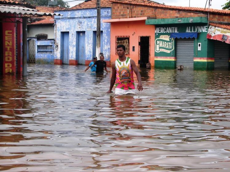 Наводнение в Бразилии (25 фото)