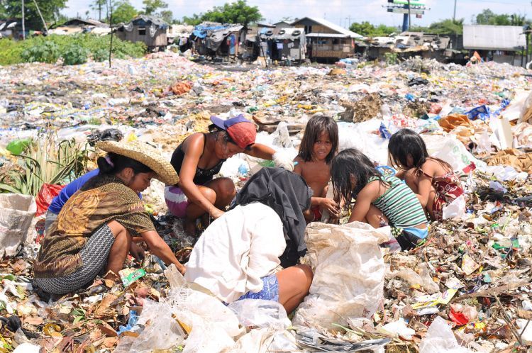 Дети филиппинских трущоб (23 фото)