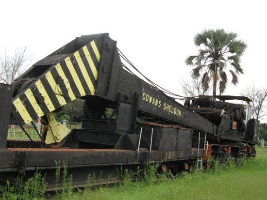 Железнодорожный музей в Замбии (10 фото)