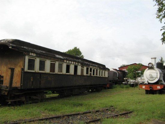 Железнодорожный музей в Замбии (10 фото)