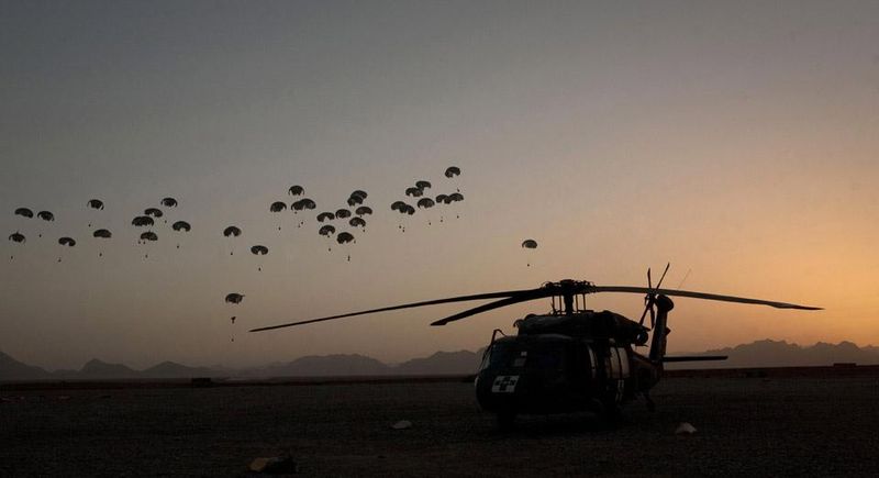  Афганистан. Медицинский вертолет( 30 фото)