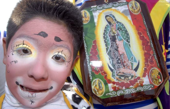 Мексика. Ежегодный парад клоунов (15 фото)