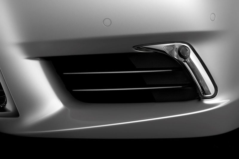 Первые фотографии обновленного Lexus LS 2013 модельного года (36 фото)
