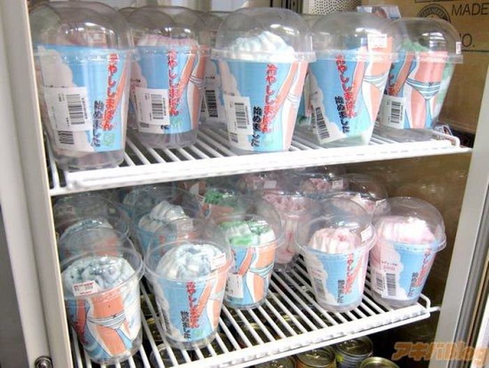Морозные трусики спасли Японию от жары! (5 фото)