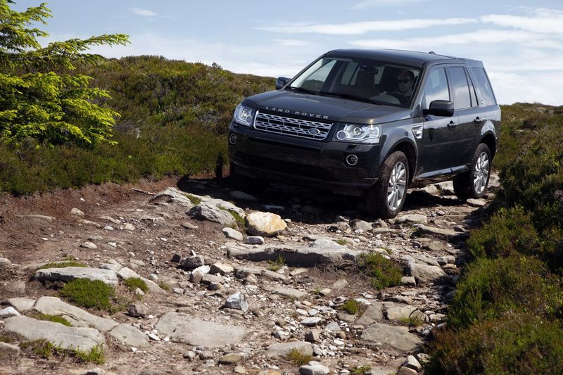 Компания Land Rover представила обновленный внедорожник Freelander 2 (62 фото)
