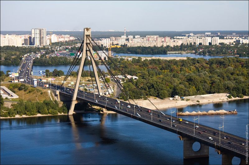 Московский мост.
