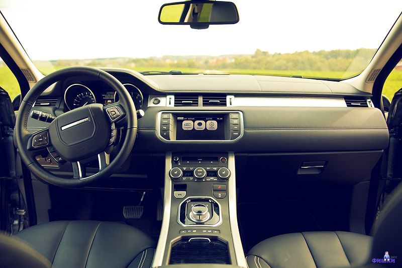 Тест-драйв Range Rover Evoque Coupe (30 фото)