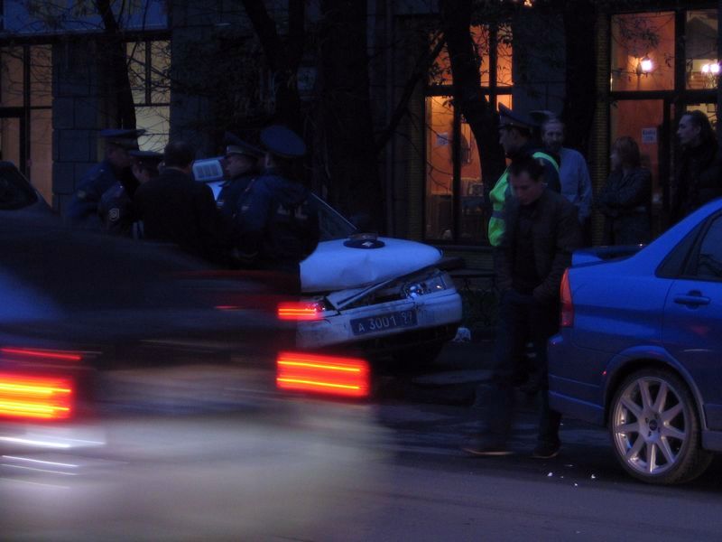 Утренний криминал на Покросвком бульваре (15 фото)