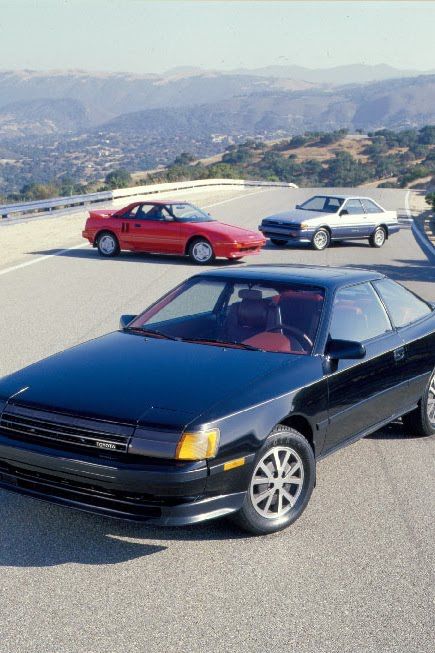 А какой ваш любимый спортивный авто 80-х? (65 фото)
