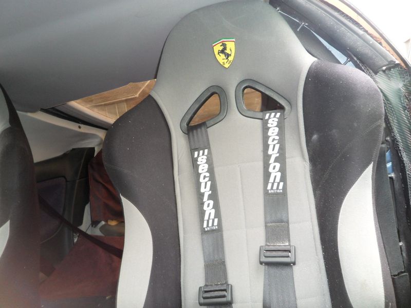 Найдено на Ebay. Ferrari F430 из Peugeot 406 (12 фото)