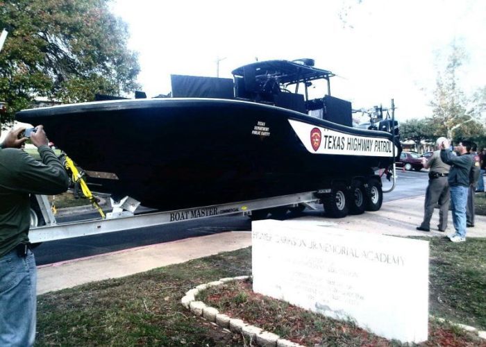 Новая лодка техасских рейнджеров (6 фото)