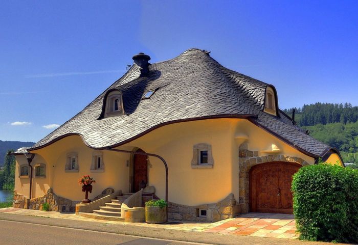 Сказочный домик в Германии (10 фото)