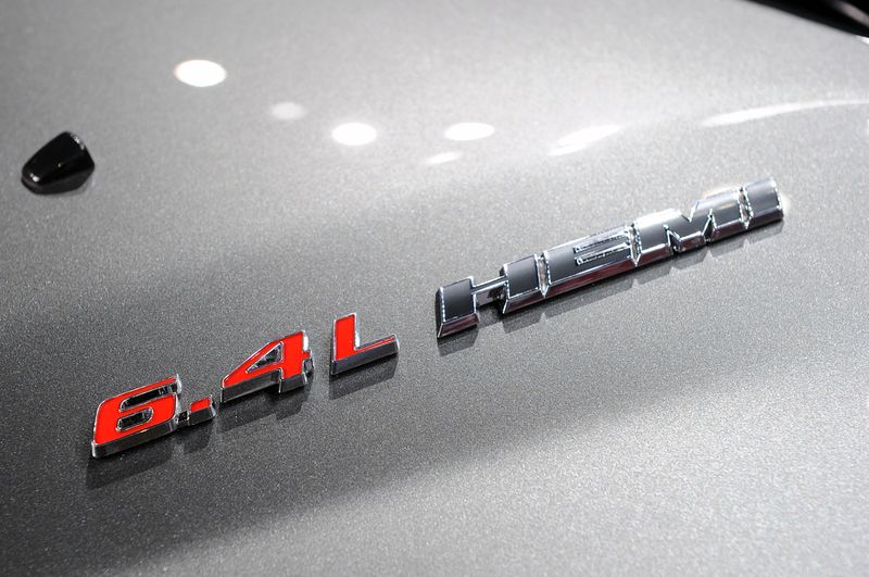 Премьера нового Dodge Charger SRT8 (40 фото)