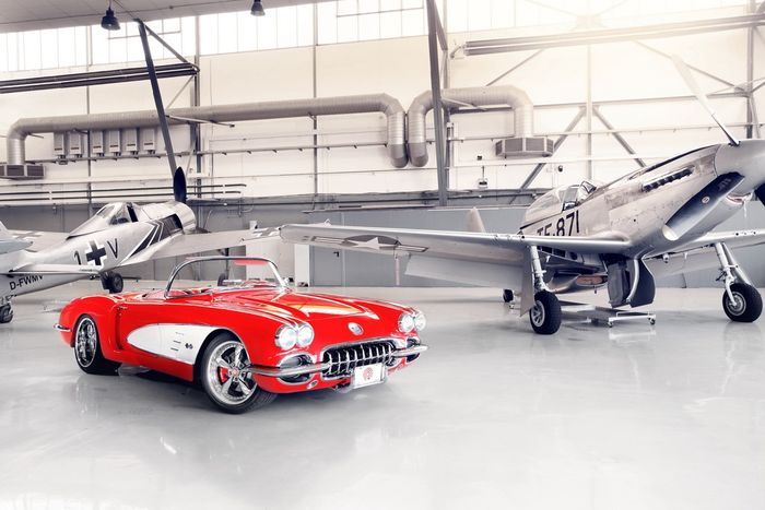Ателье Pogea Racing восстановило Corvette 59 (36 фото)