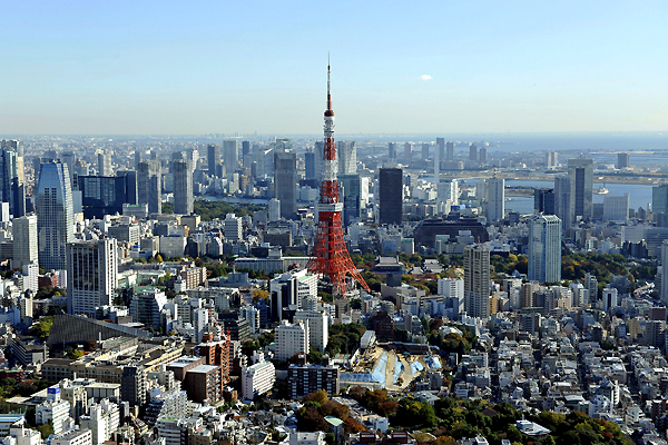 Япония спустится с 10 места на 17 место в рейтинге 2050 года. Население этой страны уменьшится с 127 миллионов до 102 миллионов человек.