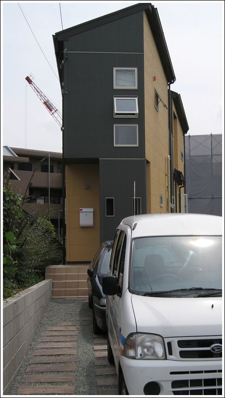 Самые тонкие здания Японии (22 фото)