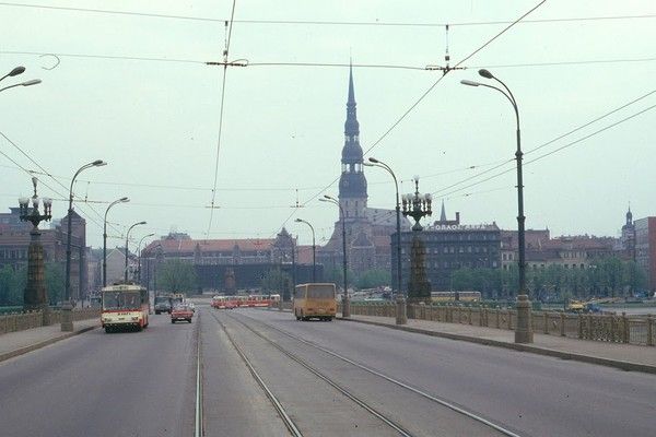 Советские трамваи в собственном соку (18 фото)