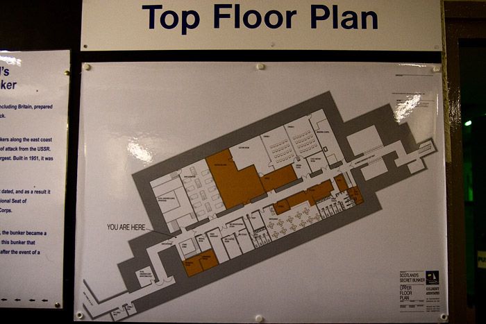 Бункер двухуровневый. Оба уровня имеют схожую планировку — коридор с отходящими от него помещениями.