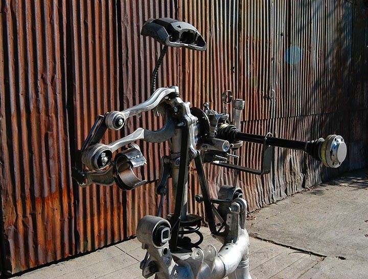 Крутые скульптуры - роботы (20 фото)