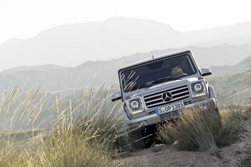 Компания Mercedes-Benz обновила легендарный G-Class (25 фото)