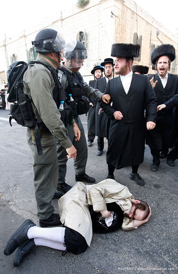 Беспорядки в Израиле (17 фото)