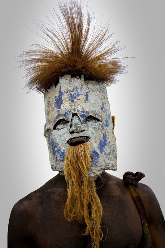 Жители Новой Гвинеи (53 фото)