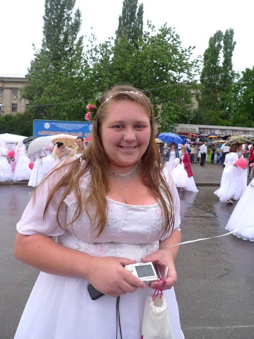Парад невест в Курске (44 фото)