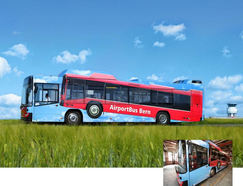 Швейцарская транспортная кампания Bernmobil рекламирует автобусы бернского аэропорта. 
