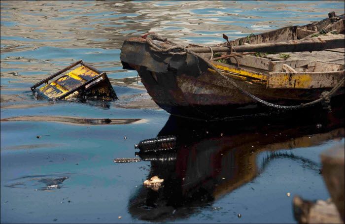 Утечка нефти в Желтое море. Китай. (29 фото)