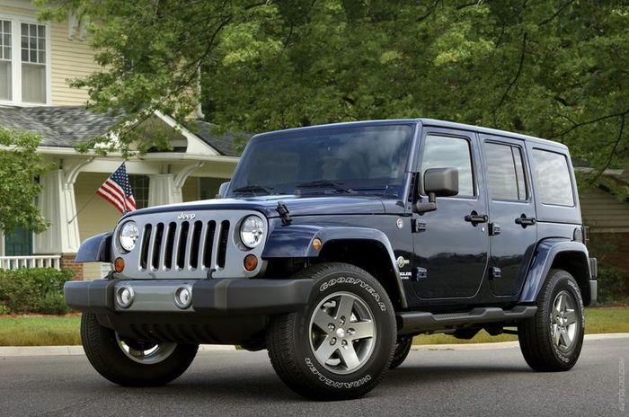 Компания Jeep показала модель Wrangler Freedom Edition (11 фото)
