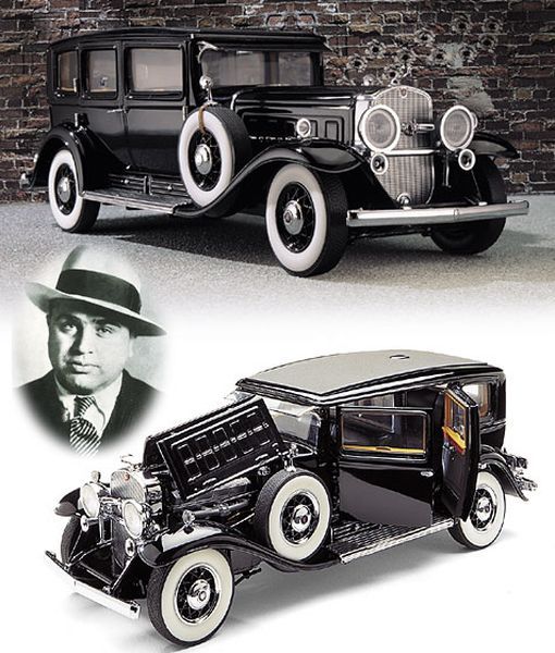 Бронированный Cadillac V-8 1928 года выпуска Аль Капоне продадут на аукционе (2 фото)