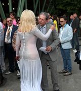 Ирина Аллегрова появилась на публике в прозрачном платье на голое тело  (4 фото)