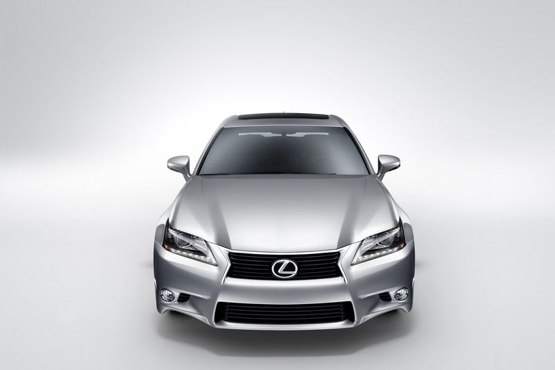 Официальные фотографии нового Lexus GS (50 фото+видео)