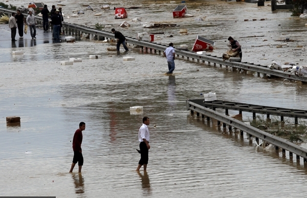 На Турцию обрушился «второй всемирный потоп» (14 фото)