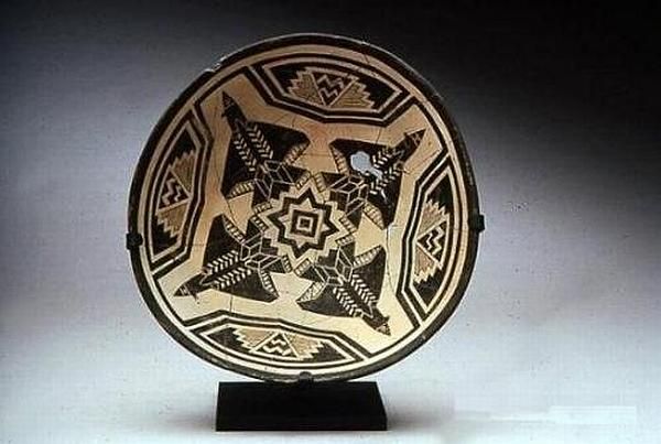 Шаттл на тарелке индейцев майя