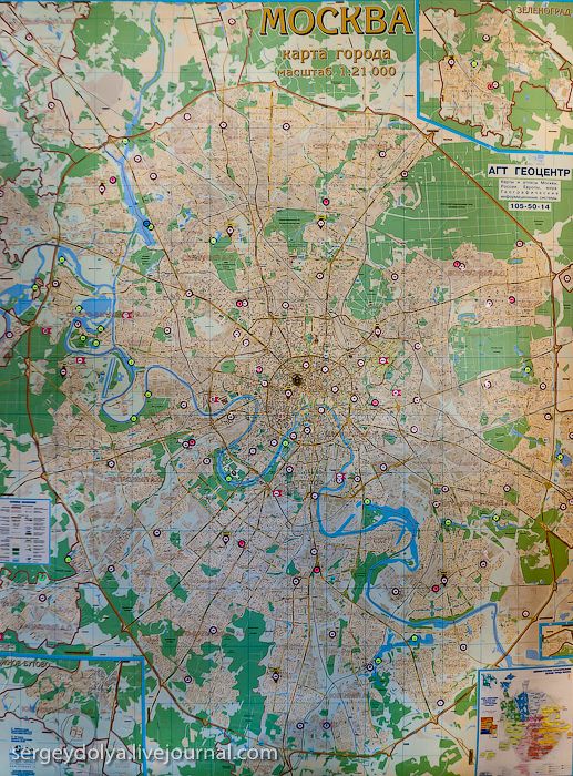 Вообще в Москве больше сотни пожарных частей. Все они отмечены на этой карте: 