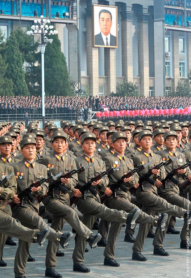 Большой парад в Пхеньяне (21 фото)